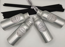 Load image into Gallery viewer, Peppermint and Eucalyptus Reed Diffusers